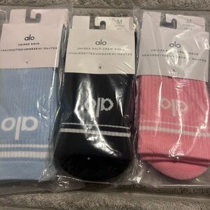 ALO Yoga Unisex Socks - Light Blue, Black, Pink